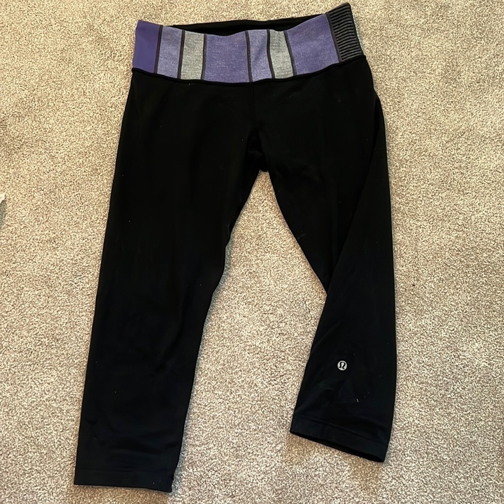Size 8 Lululemon Capri legging
